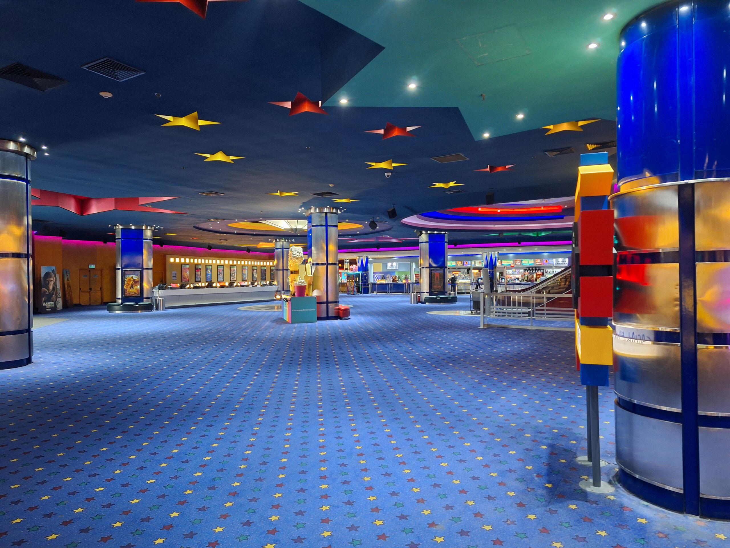 Interior de Village Cines